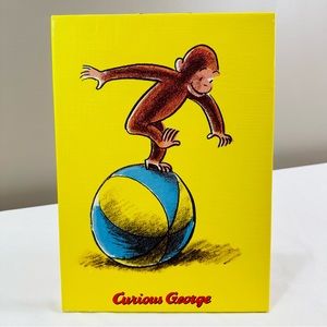 🎀 2005 CURIOUS GEORGE “CURIOUS GEORGE PLAYS ON A BALL” NO. 1 IN SERIES PICTURE